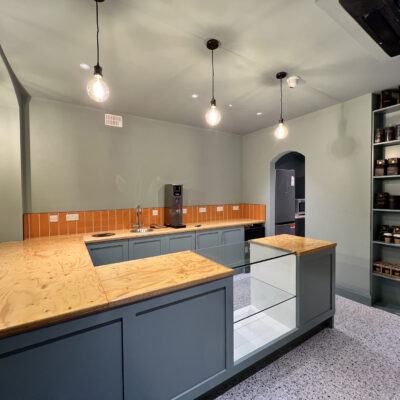 4. No 3   Serving Area
